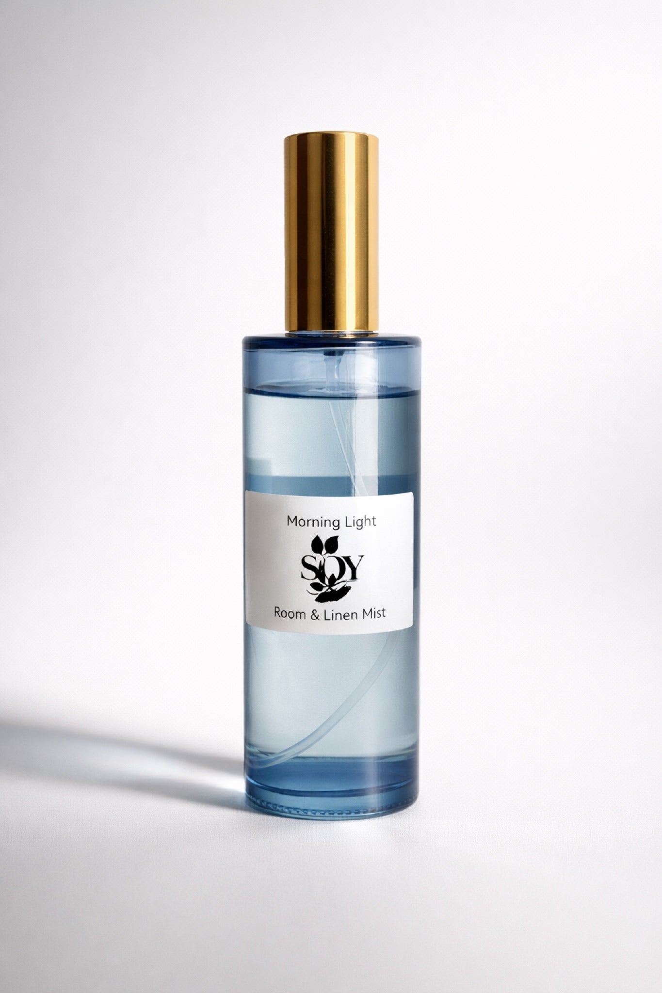 Scented with a mixture of  mint, Bergamot, lavender, neroli, sandalwood and amber musk, ocean moss and lavender. 